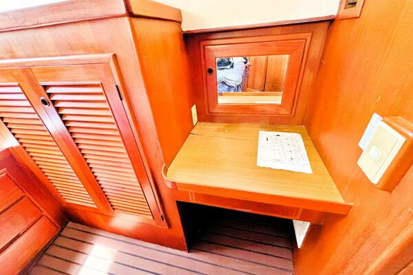 40ft DeFever Yacht For Sale
