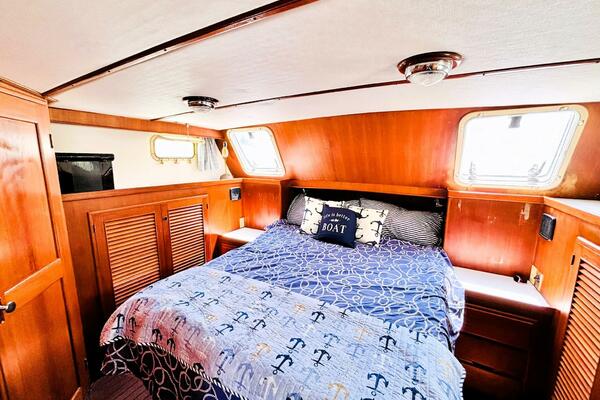 40ft DeFever Yacht For Sale