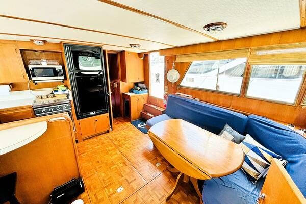 40ft DeFever Yacht For Sale