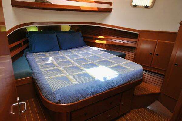 Eagle Eagle 40 Yacht For Sale