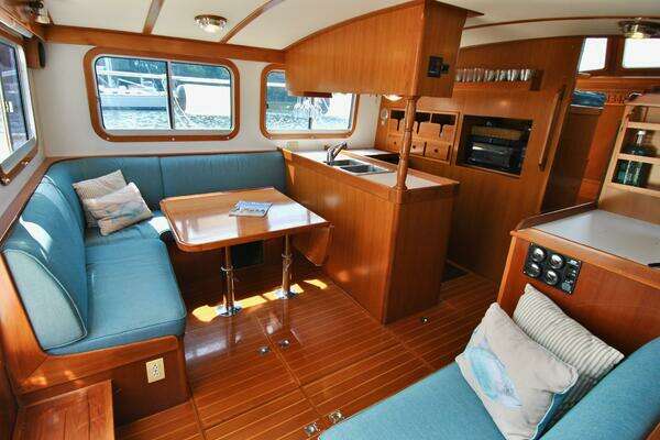 Eagle Eagle 40 Yacht For Sale