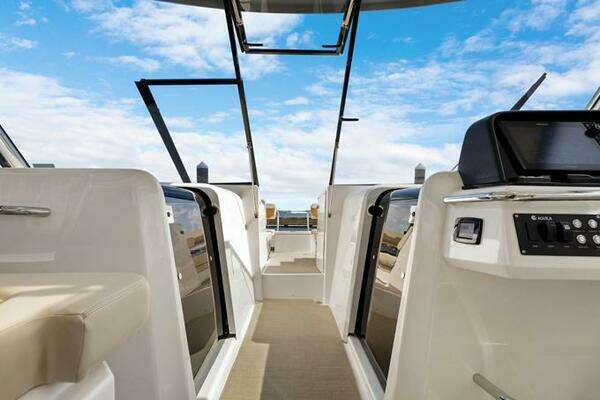 Aquila 36 Sport Yacht For Sale