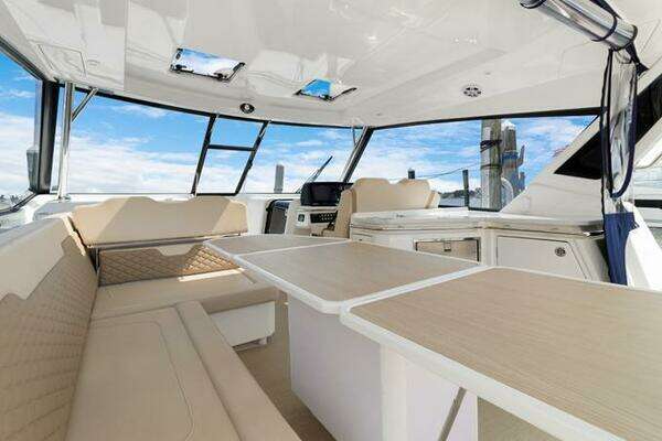 Aquila 36 Sport Yacht For Sale