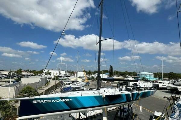 SPACE MONKEY 68ft New England Boatworks Yacht For Sale SPACE MONKEY 68ft New England Boatworks Yacht For Sale