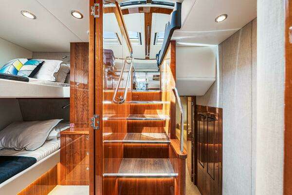 Riviera 575 SUV Yacht For Sale