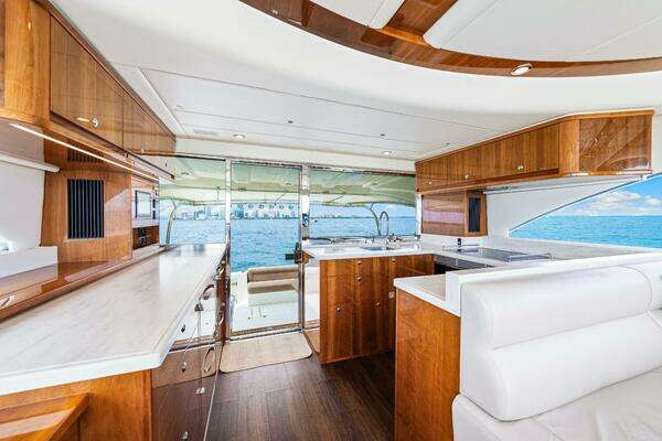 Riviera 575 SUV Yacht For Sale