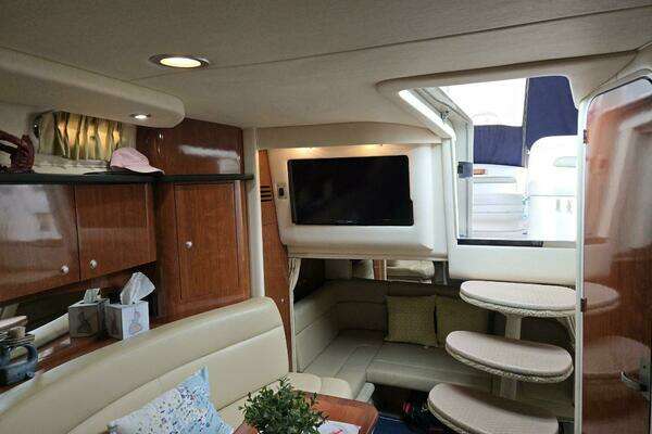 Photo of the 2006 Sea Ray 320 Sundancer "ALLIE & EMMIE"