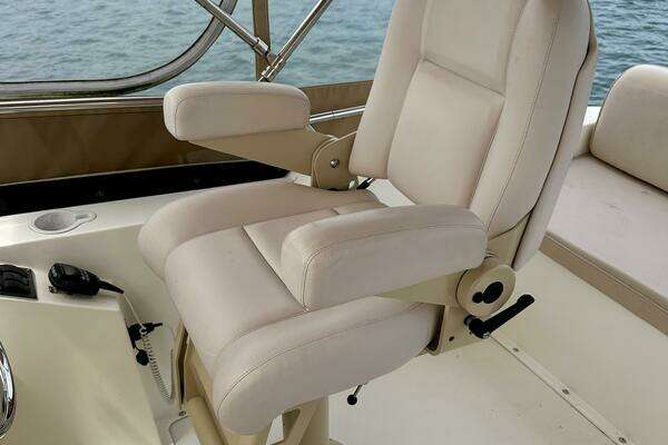 Sabreline Flybridge Yacht For Sale