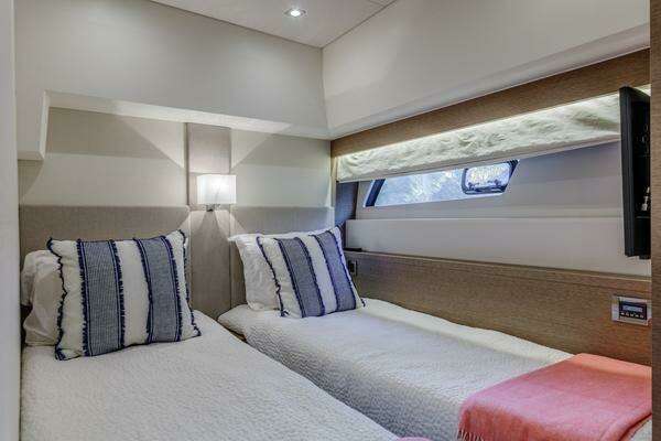 Prestige  Yacht For Sale
