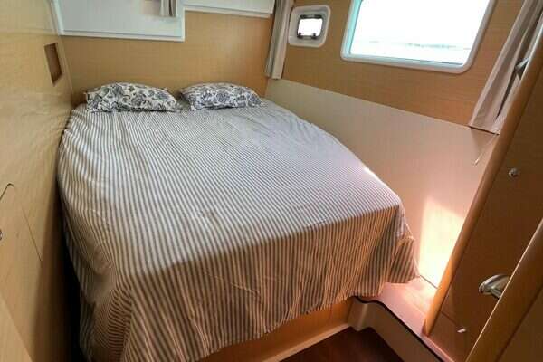 Lagoon  Yacht For Sale