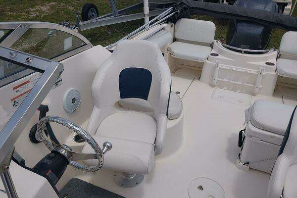 Photo of the 2008 Wellcraft Sportsman 250