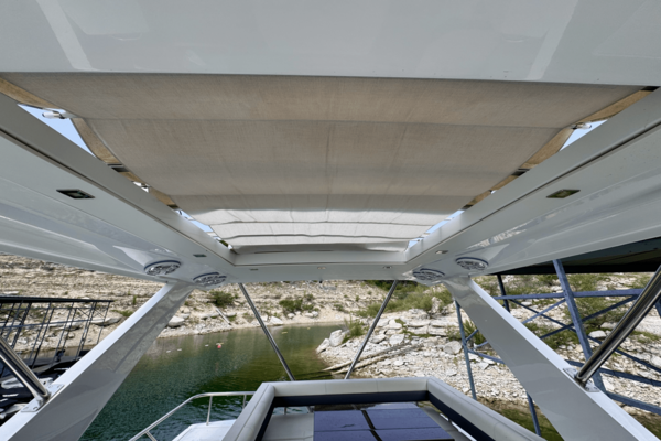 Cruisers Yachts 60 FLY Yacht For Sale