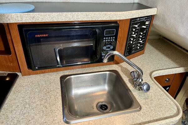 24ft Regal Yacht For Sale