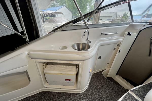 24ft Regal Yacht For Sale