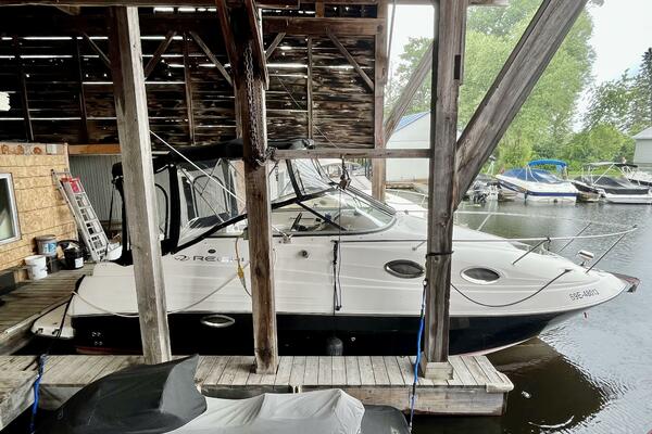 24ft Regal Yacht For Sale