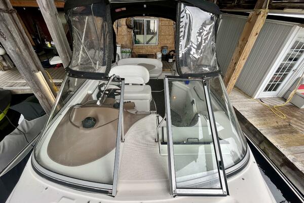 24ft Regal Yacht For Sale