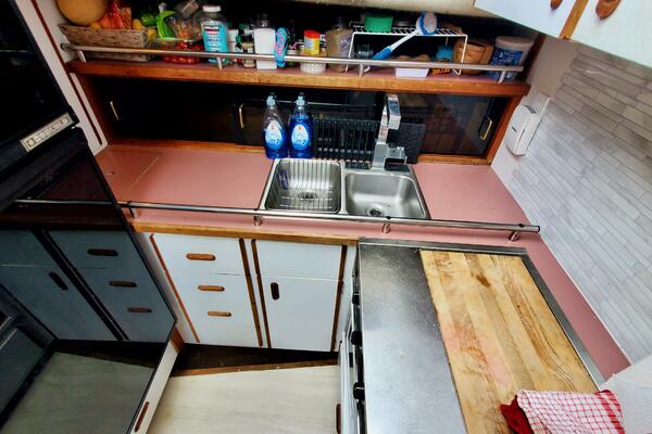 Liquid Asset 36ft Carver Yacht For Sale