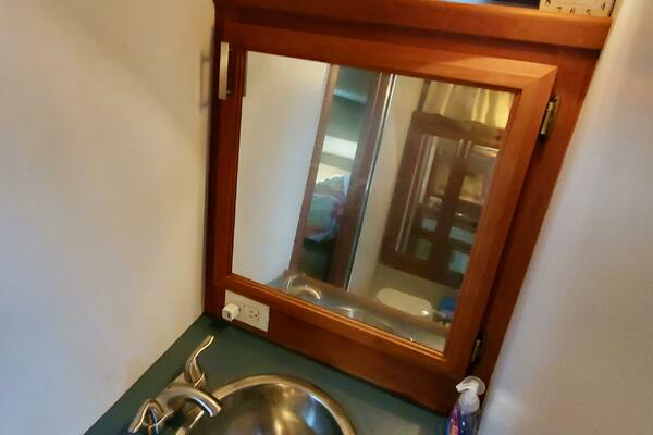 Liquid Asset 36ft Carver Yacht For Sale