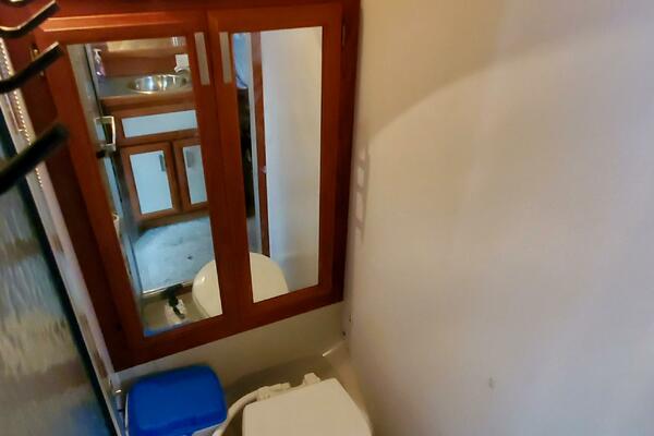 Liquid Asset 36ft Carver Yacht For Sale