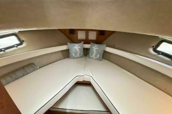 Liquid Asset 36ft Carver Yacht For Sale