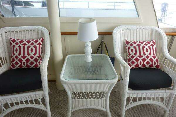 Hatteras Flybridge Yacht For Sale
