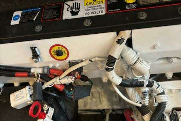 Carver 43 Motor Yacht Yacht For Sale