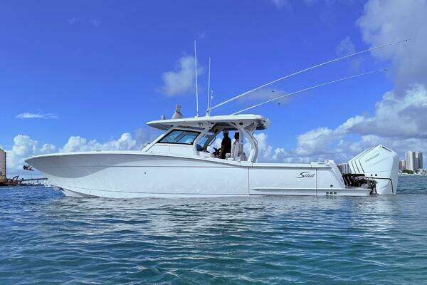 Scout 400 LXF Yacht For Sale