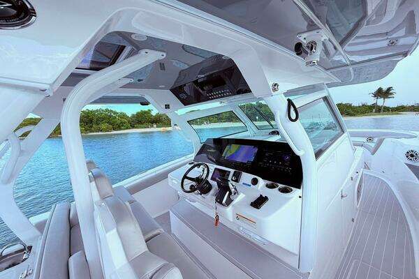 Scout 400 LXF Yacht For Sale