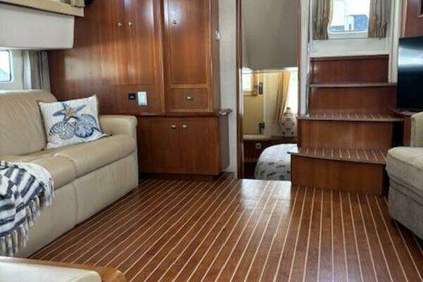 Scout 400 LXF Yacht For Sale