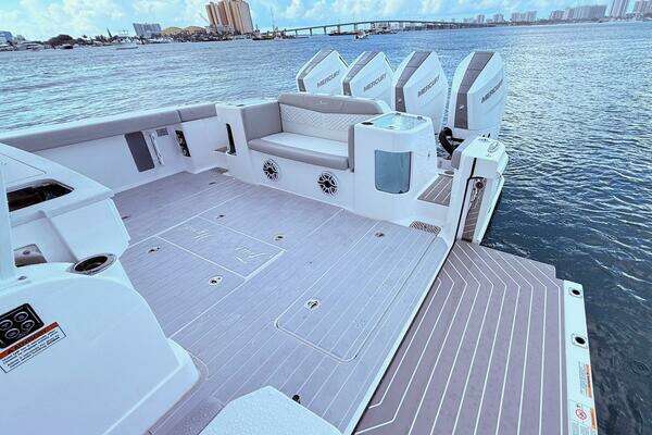 Scout 400 LXF Yacht For Sale
