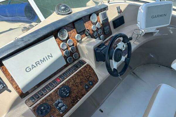 Scout 400 LXF Yacht For Sale