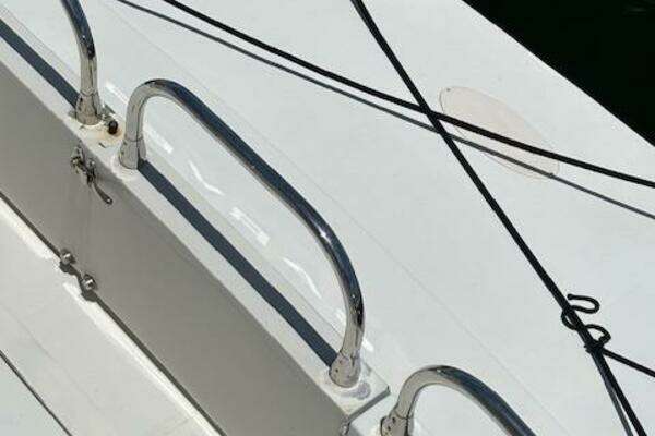 Scout 400 LXF Yacht For Sale
