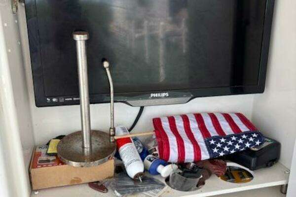 Carver 43 Motor Yacht Yacht For Sale