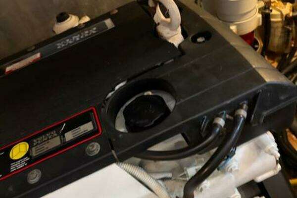 Carver 43 Motor Yacht Yacht For Sale