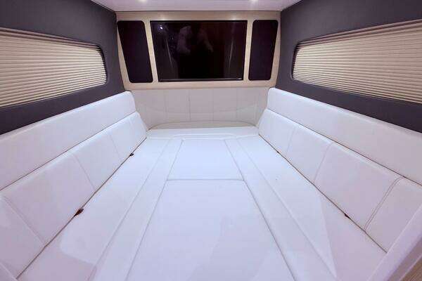 Scout 400 LXF Yacht For Sale