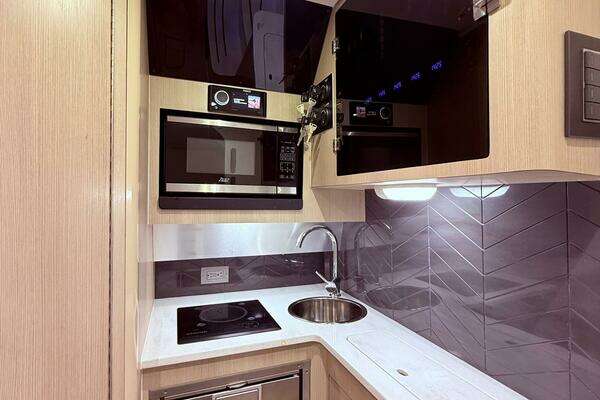 Scout 400 LXF Yacht For Sale
