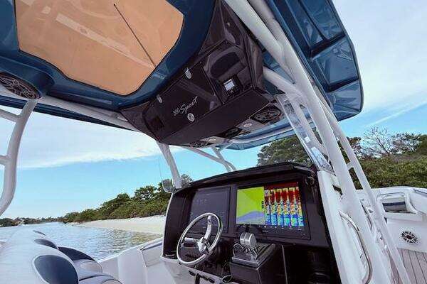 Nor-Tech 390 Sport Center Console Yacht For Sale