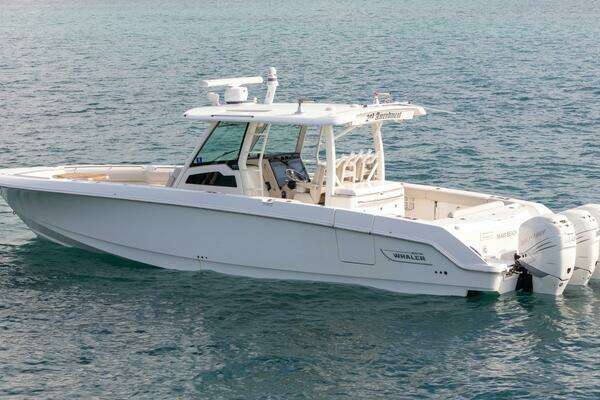 Boston Whaler 380 Outrage Center Console Yacht For Sale