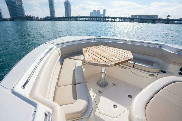 Boston Whaler 380 Outrage Center Console Yacht For Sale