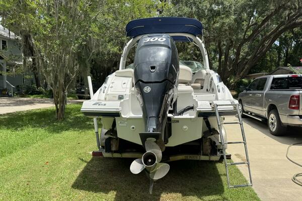 26ft Crownline Yacht For Sale