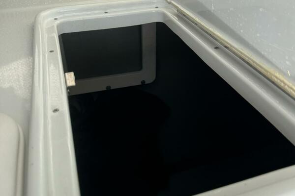 26ft Crownline Yacht For Sale