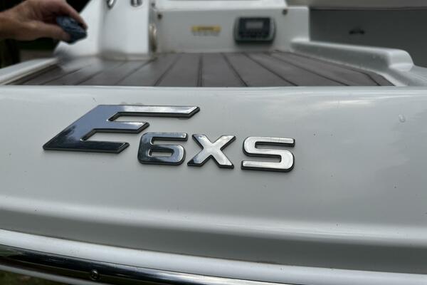 26ft Crownline Yacht For Sale