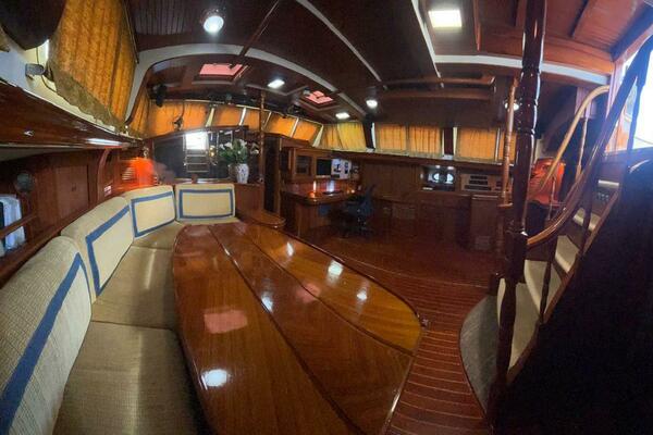 WILDFLOWER 72ft Ta Chiao Yacht For Sale