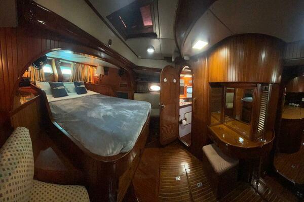 WILDFLOWER 72ft Ta Chiao Yacht For Sale