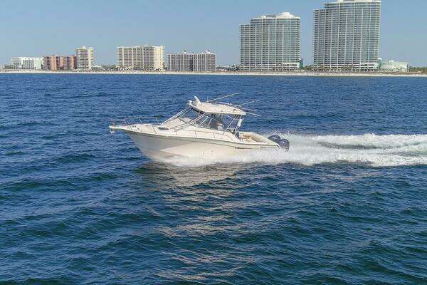 Grady-White 330 Express Yacht For Sale