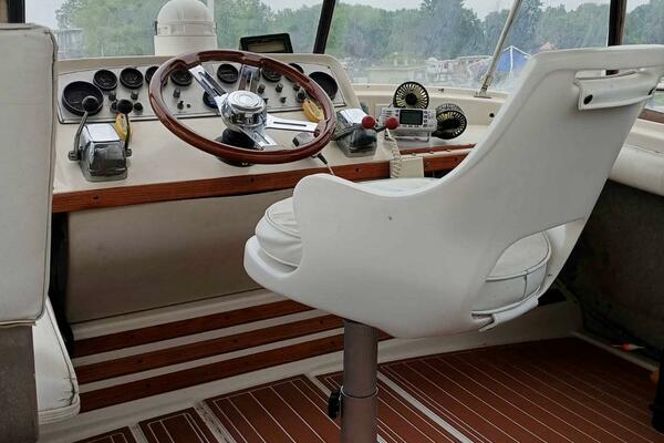 36ft Mainship Yacht For Sale