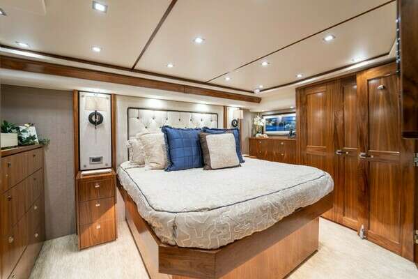 Viking 72 Convertible Yacht For Sale