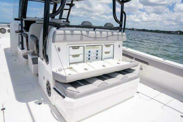 Invincible 46 CAT Yacht For Sale