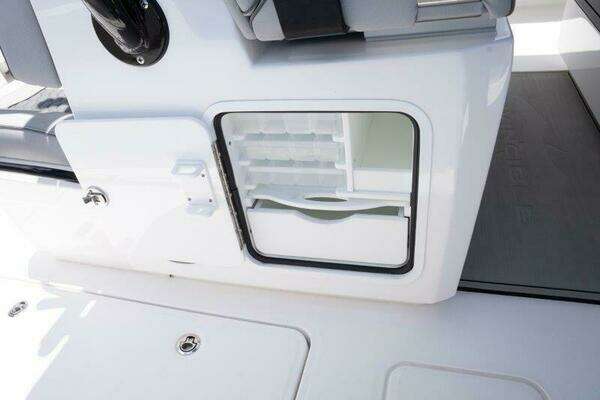 Invincible 46 CAT Yacht For Sale