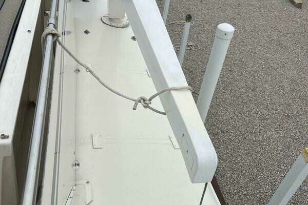 Hatteras 61 CPMY Yacht For Sale